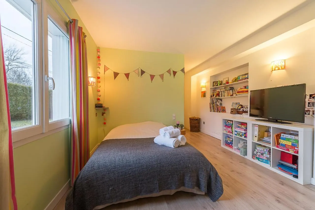 St Jorioz-Maison Spacieuse Avec Piscine Et Vue, Lla Selections By Location Lac Annecy Saint-Jorioz Holiday home
