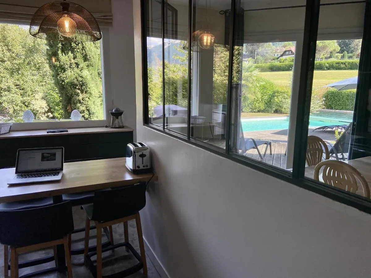 St Jorioz-Maison Spacieuse Avec Piscine Et Vue, Lla Selections By Location Lac Annecy Saint-Jorioz Holiday home