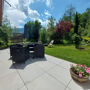 Rare, Cosy Terrasse Au Coeur De St-jorioz Apartment